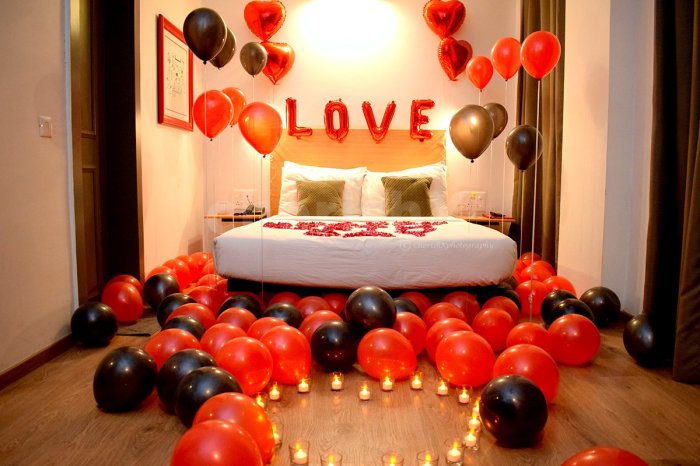 How to decorate boyfriends room for his birthday