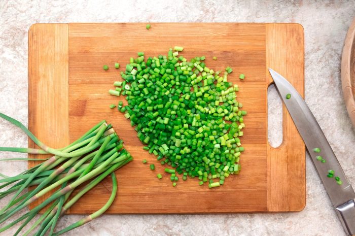 How to cook garlic scapes korean style