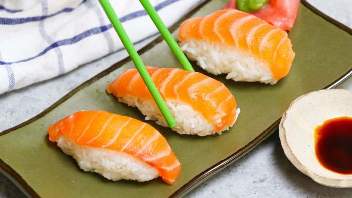 How to cook salmon sushi style