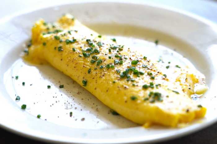 How to cook a french style omelette