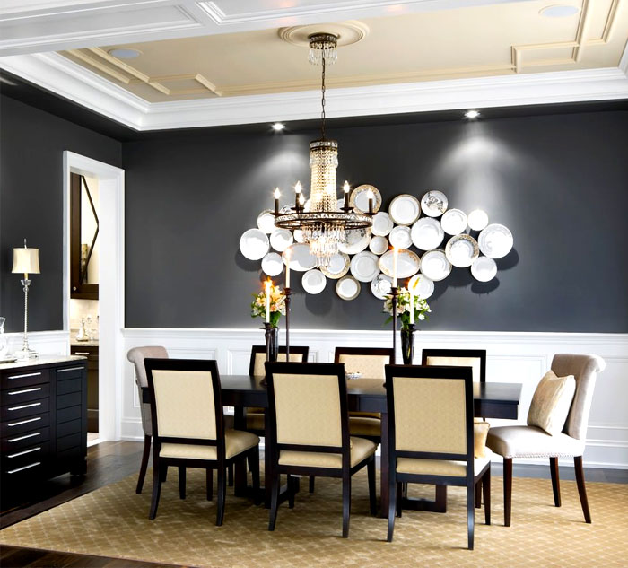 How to decorate long dining room wall